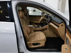 2024 Aito M5 EREV Max RWD Advanced Smart Driving, белый — фото 23