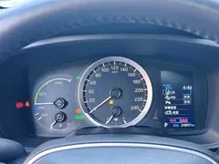 2021 Toyota Levin 1.8H Hybrid E-CVT Sport, белый — фото 11