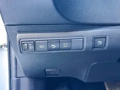 2021 Toyota Levin 1.8H Hybrid E-CVT Sport, белый — фото 19