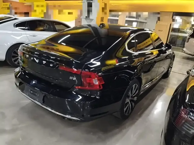 2024 Volvo S90