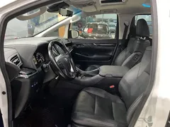 2020 Toyota Vellfire Hybrid 2.5L HV Luxury, белый — фото 8