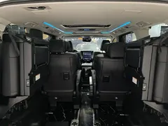 2020 Toyota Vellfire Hybrid 2.5L HV Luxury, белый — фото 12
