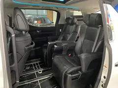 2020 Toyota Vellfire Hybrid 2.5L HV Luxury, белый — фото 14