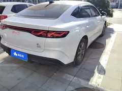 2025 BYD Qin L PHEV 80km Leading Smart Driving, белый — фото 3