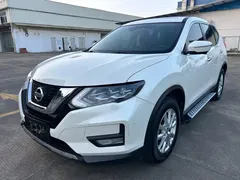 2020 Nissan X-Trail 2.0L XL ITS CVT 2WD Smart Connect Comfort, белый — фото 1