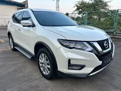 2020 Nissan X-Trail 2.0L XL ITS CVT 2WD Smart Connect Comfort, белый — фото 3