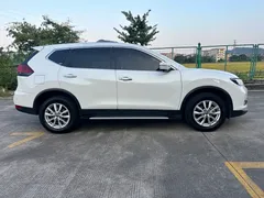 2020 Nissan X-Trail 2.0L XL ITS CVT 2WD Smart Connect Comfort, белый — фото 4