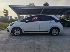 2021 Honda Fit 1.5L CVT, белый — фото 8