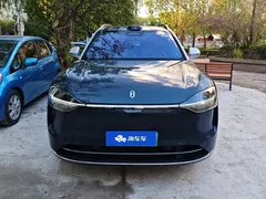 2024 Aito M9 EREV Max 42kWh 6-seat — фото 2