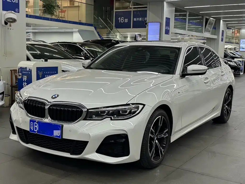 2022 BMW 3 Series 325i M Sport Package