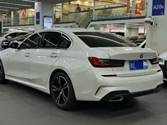 2022 BMW 3 Series 325i M Sport Package, белый — фото 9