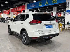 2020 Nissan X-Trail 2.5L XL CVT 4WD, белый — фото 9