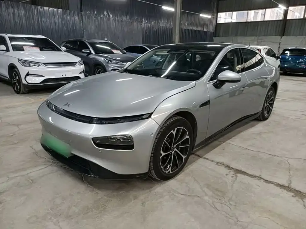 2023 Xpeng P7 586E