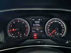 2022 Volkswagen Tayron 280TSI 2WD Luxury, чёрный — фото 6