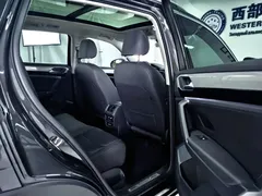 2022 Volkswagen Tayron 280TSI 2WD Luxury, чёрный — фото 8