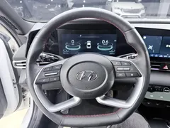 2022 Hyundai Elantra 1.5L CVT 20th Anniversary, белый — фото 10
