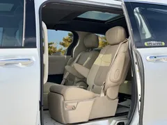 2021 Toyota Sienna 2.5L Hybrid Ultimate, белый — фото 15