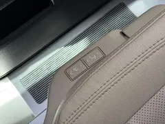 2021 Toyota Sienna 2.5L Hybrid Ultimate, белый — фото 18