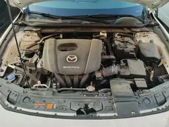 2021 Mazda 3 1.5L AT, белый — фото 10