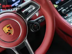 2022 Porsche 718 Cayman 2.0T, чёрный — фото 14