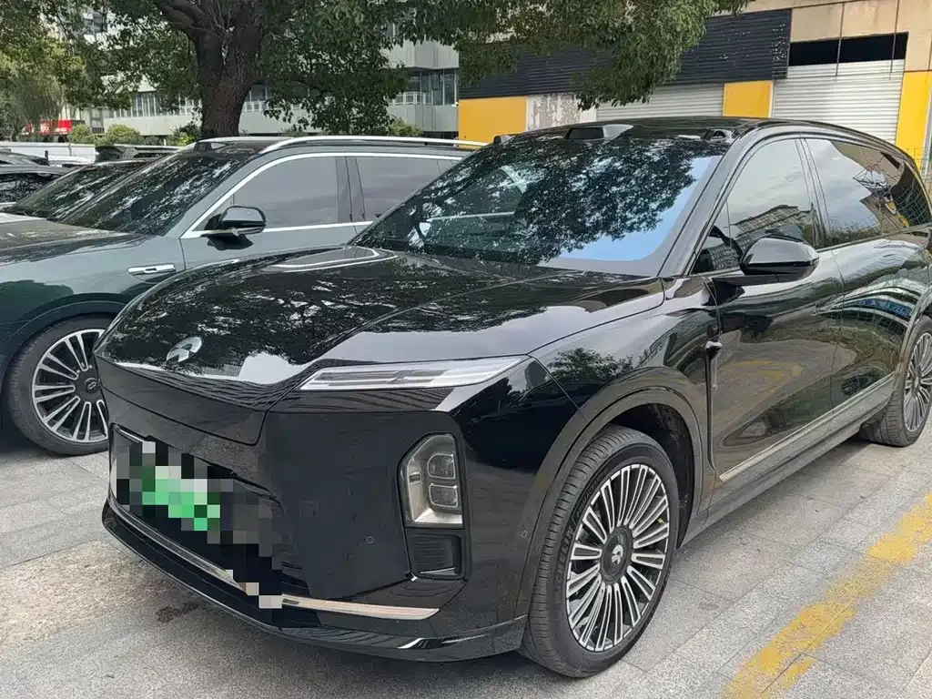 2026 Nio ES8 6-seat Executive Luxury