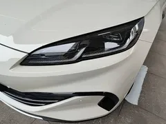 2025 BYD Seal 06 DM-i PHEV 120KM Smart Driving Premium, белый — фото 24