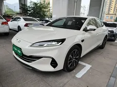 2025 BYD Seal 06 DM-i PHEV 120KM Smart Driving Premium, белый — фото 1