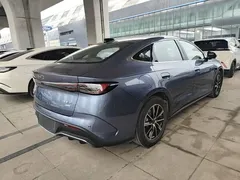 2025 BYD Seal 06 DM-i PHEV 120KM Smart Driving Premium — фото 7