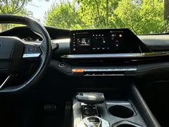 2022 Changan UNI-V 1.5T Sport, белый — фото 9