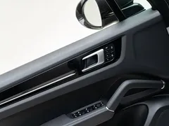 2022 Porsche Cayenne 3.0T Platinum — фото 17