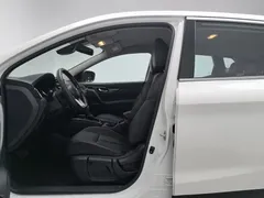 2022 Nissan Qashqai 2.0L CVT XV, белый — фото 10