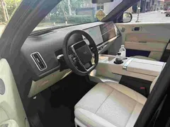 2024 Li Auto L9 Pro, чёрный — фото 10