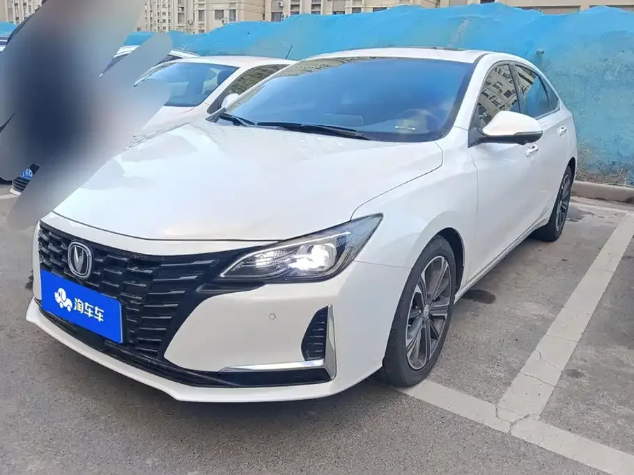 2022 Changan Raeton PLUS Blue Whale 1.5T DCT Luxury