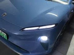 2022 Nio ET5 75kWh, синий — фото 5
