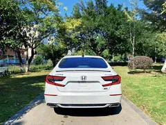 2022 Honda Accord 260TURBO Premium, белый — фото 5