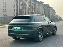 2025 Li Auto L7, зелёный — фото 10