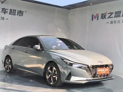 2022 Hyundai Elantra 240TGDi DCT LUX Premium — фото 3
