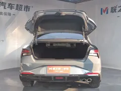 2022 Hyundai Elantra 240TGDi DCT LUX Premium — фото 7
