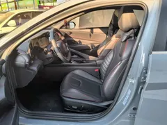 2022 Hyundai Elantra 240TGDi DCT LUX Premium — фото 8