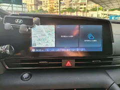 2022 Hyundai Elantra 240TGDi DCT LUX Premium — фото 15