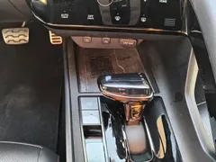 2022 Hyundai Elantra 240TGDi DCT LUX Premium — фото 17