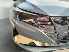 2022 Hyundai Elantra 240TGDi DCT LUX Premium — фото 29