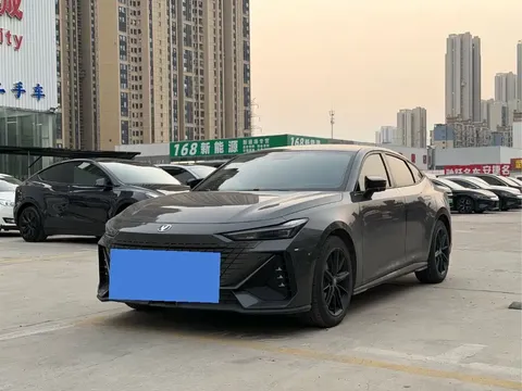2022 Changan UNI-V 1.5T Premium