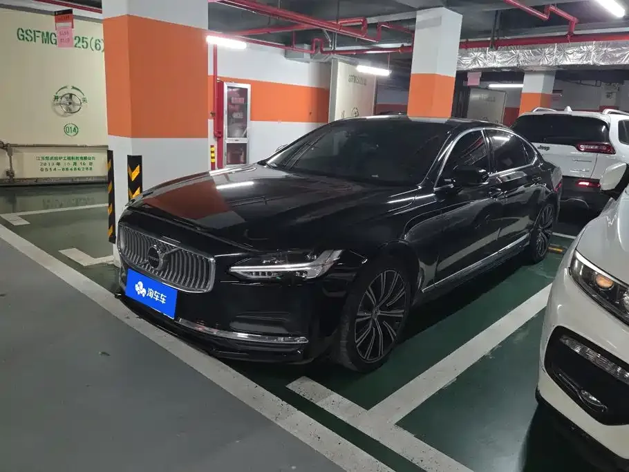 2024 Volvo S90