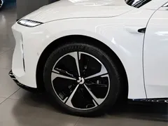 2025 Nio ET5T 75kWh Touring, белый — фото 5