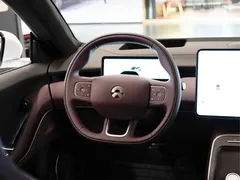 2025 Nio ET5T 75kWh Touring, белый — фото 13