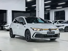 2023 Volkswagen Golf 280TSI DSG R-Line, белый — фото 3