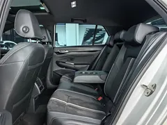 2023 Volkswagen Golf 280TSI DSG R-Line, белый — фото 9