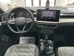 2023 Volkswagen Tayron 280TSI 2WD Luxury Plus Advanced, чёрный — фото 9