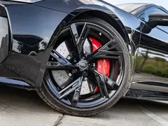 2022 Audi RS 6 4.0T Avant, чёрный — фото 5